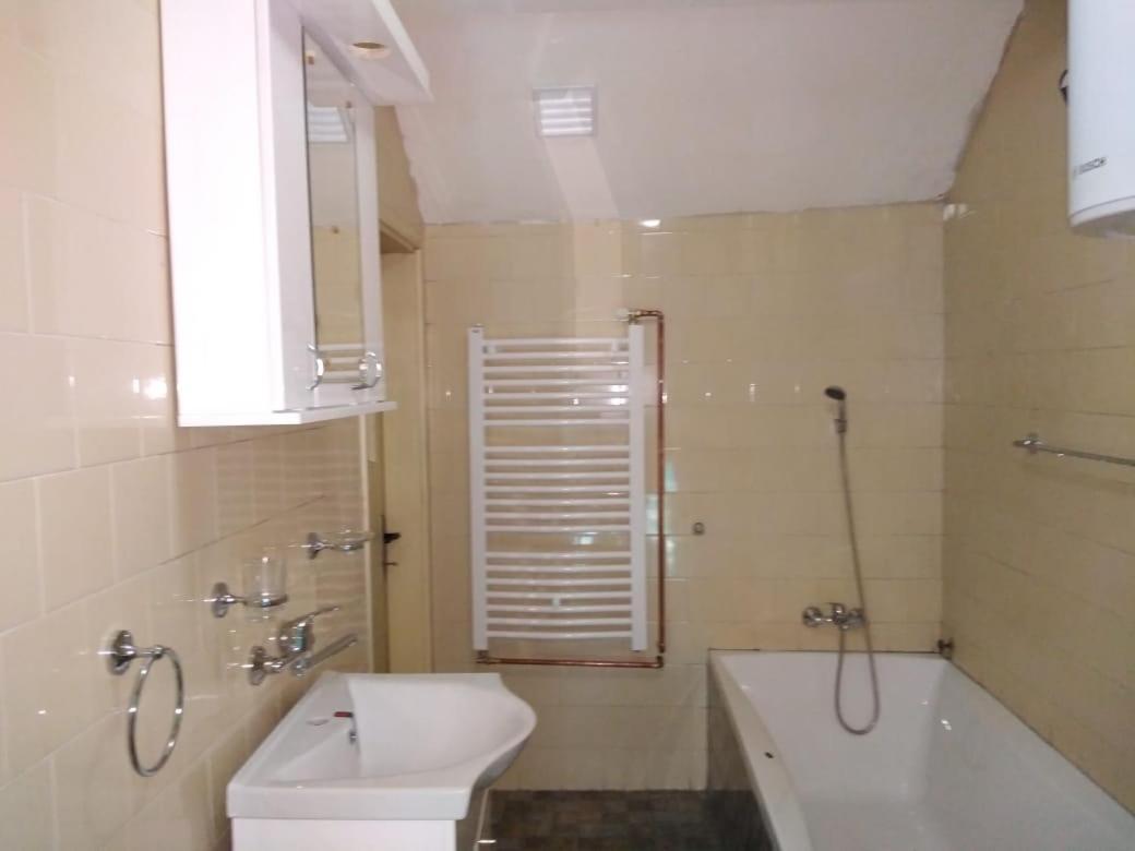 Evelin Sobe Apartment Backa Topola Exterior photo